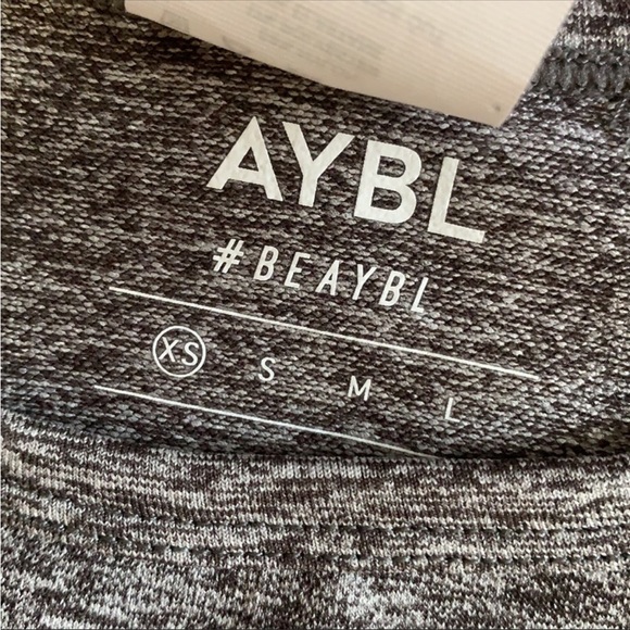 ABYL Motion Seamless Long Sleeve Crop Top - Picture 6 of 8